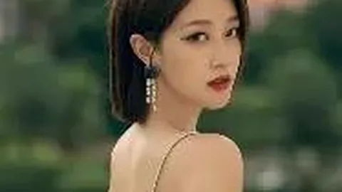 “未来竞技巅峰对决：新未来城体育遇强敌哈萨征服，首战火花即将点燃！”