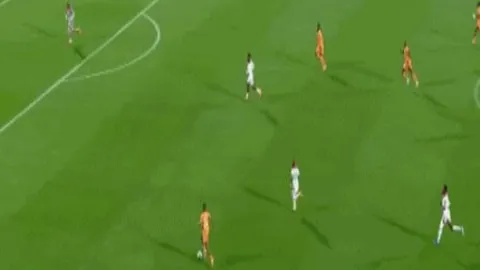 费城铁军蓄势待发，誓擒力竭雄鹰凤凰展翅！